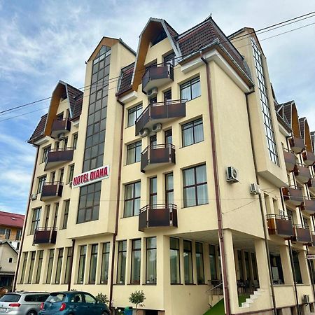 Hotel Diana Bistriţa エクステリア 写真